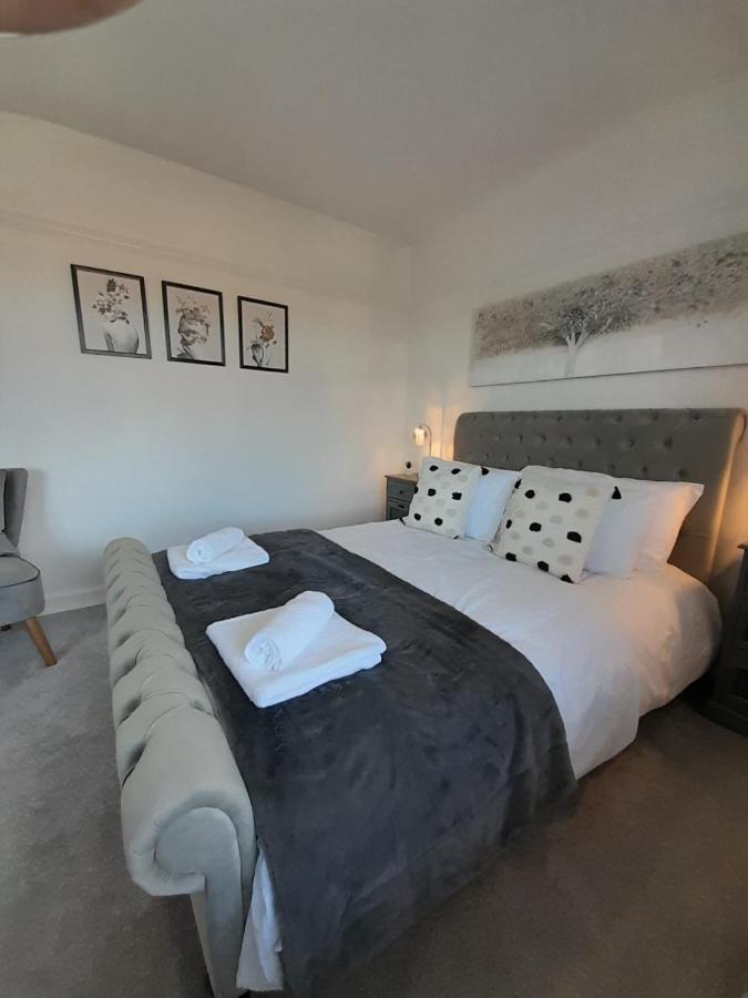 Doctors Lane Stylish 3 Bedroom Family House With Parking メルトン・モウブレイ エクステリア 写真