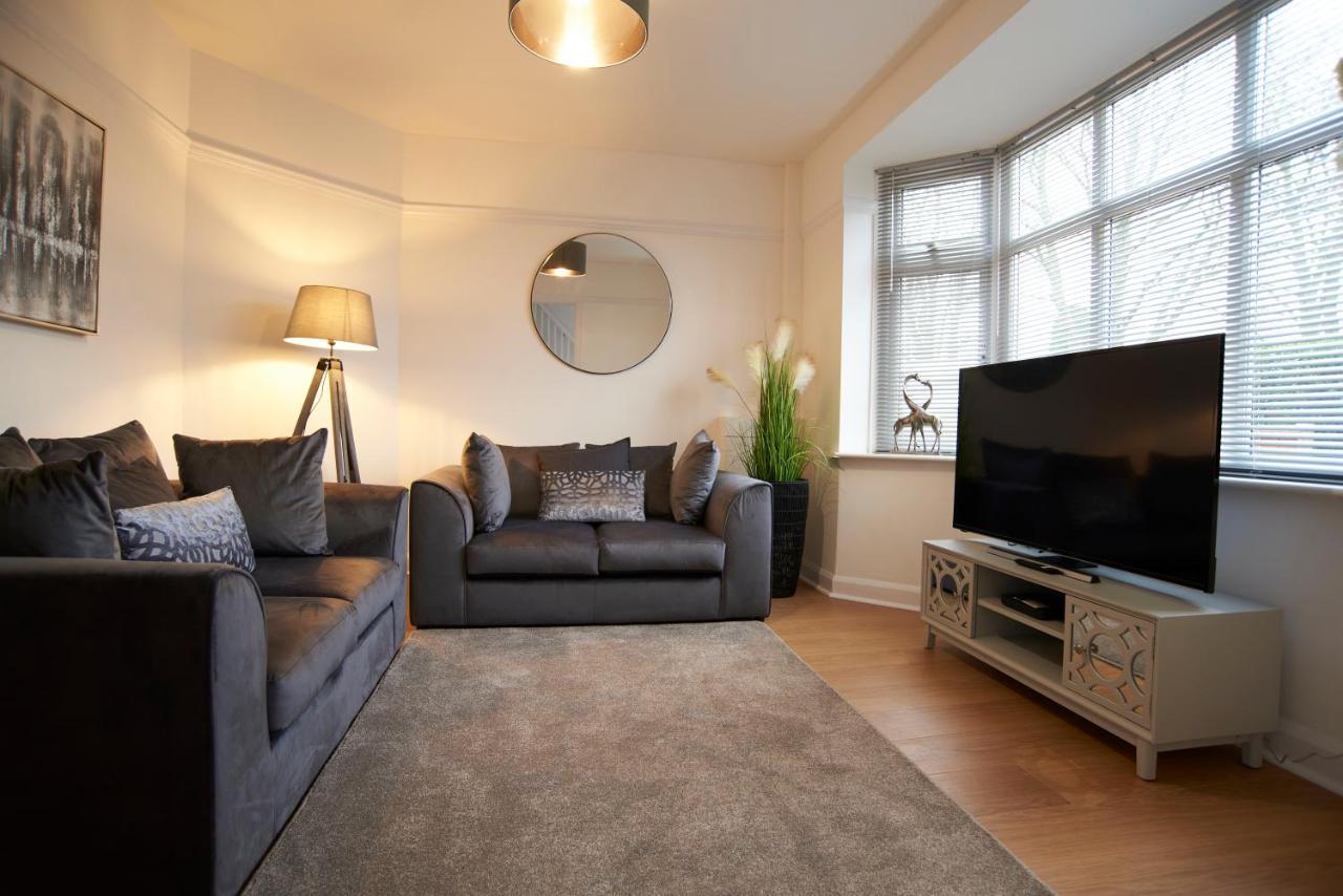 Doctors Lane Stylish 3 Bedroom Family House With Parking メルトン・モウブレイ エクステリア 写真